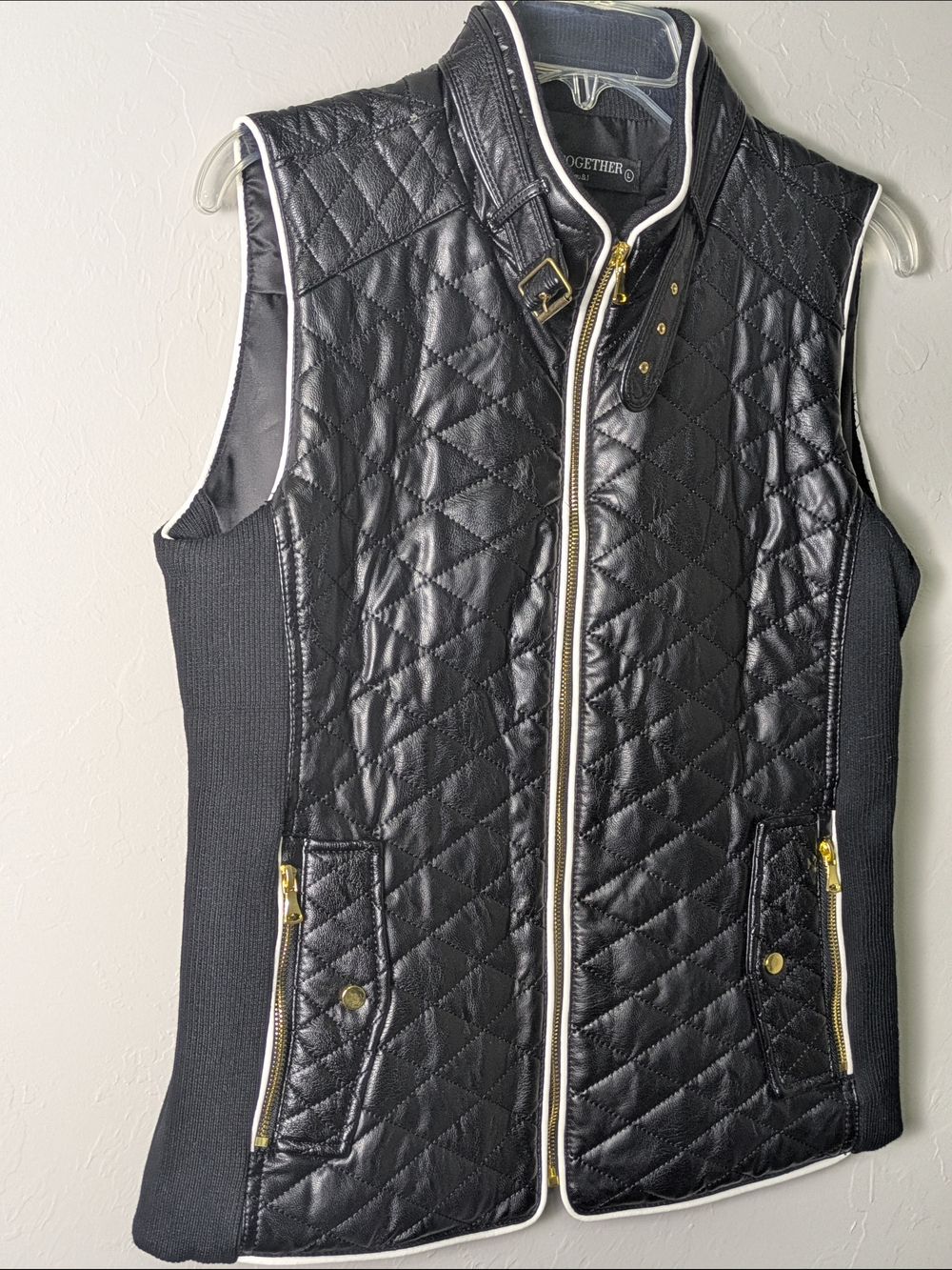 By Together Black Quilted Sleeveless Vest L Gold Hardware Equestrian Moto Ski - Picture 2 of 13